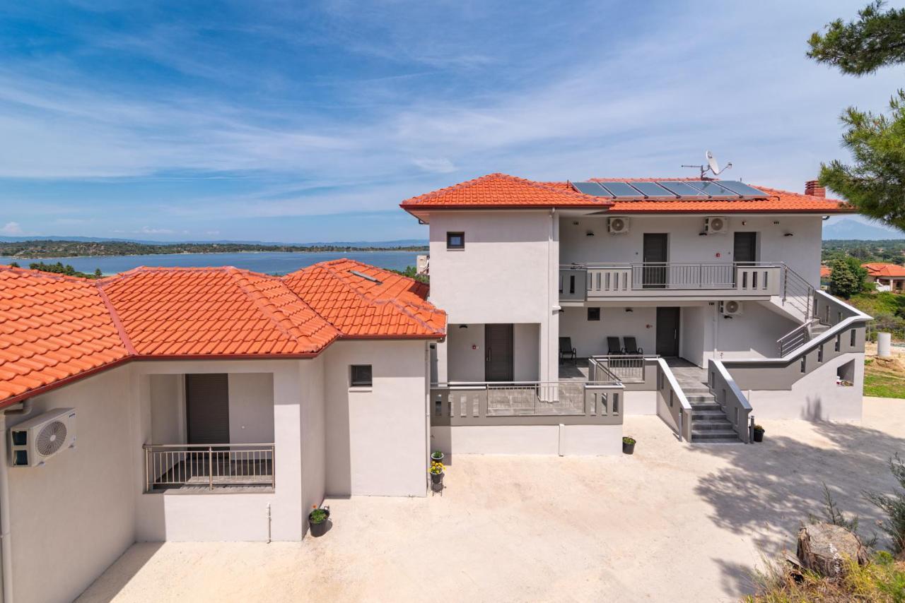 Thea Luxury Apartments Vourvourou Exterior foto