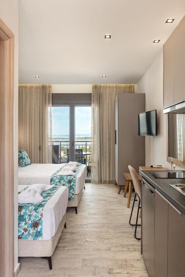 Thea Luxury Apartments Vourvourou Exterior foto