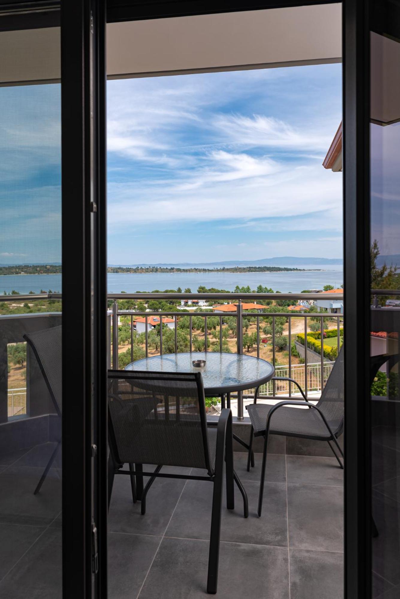Thea Luxury Apartments Vourvourou Exterior foto